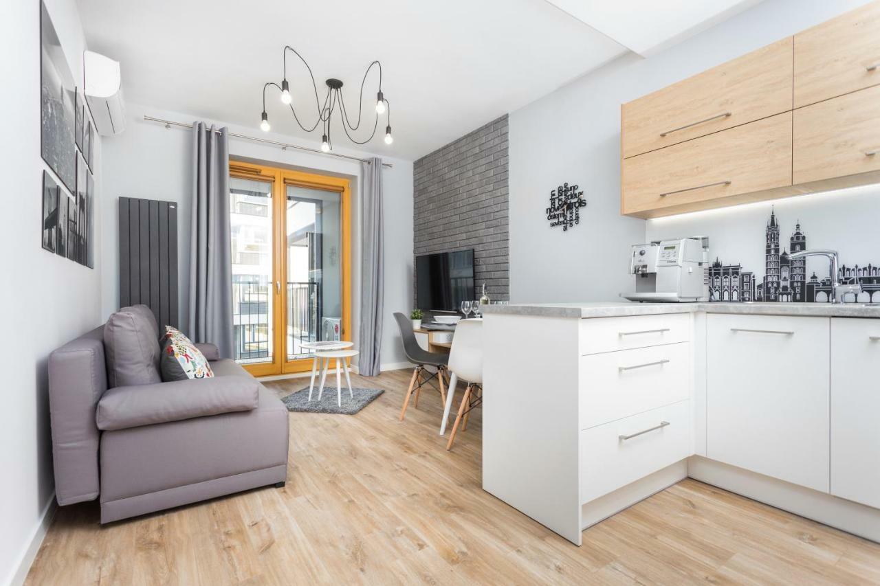 City Of The Kings-Silver Apartment No 2- Lubelska 10 Krakow Exterior photo