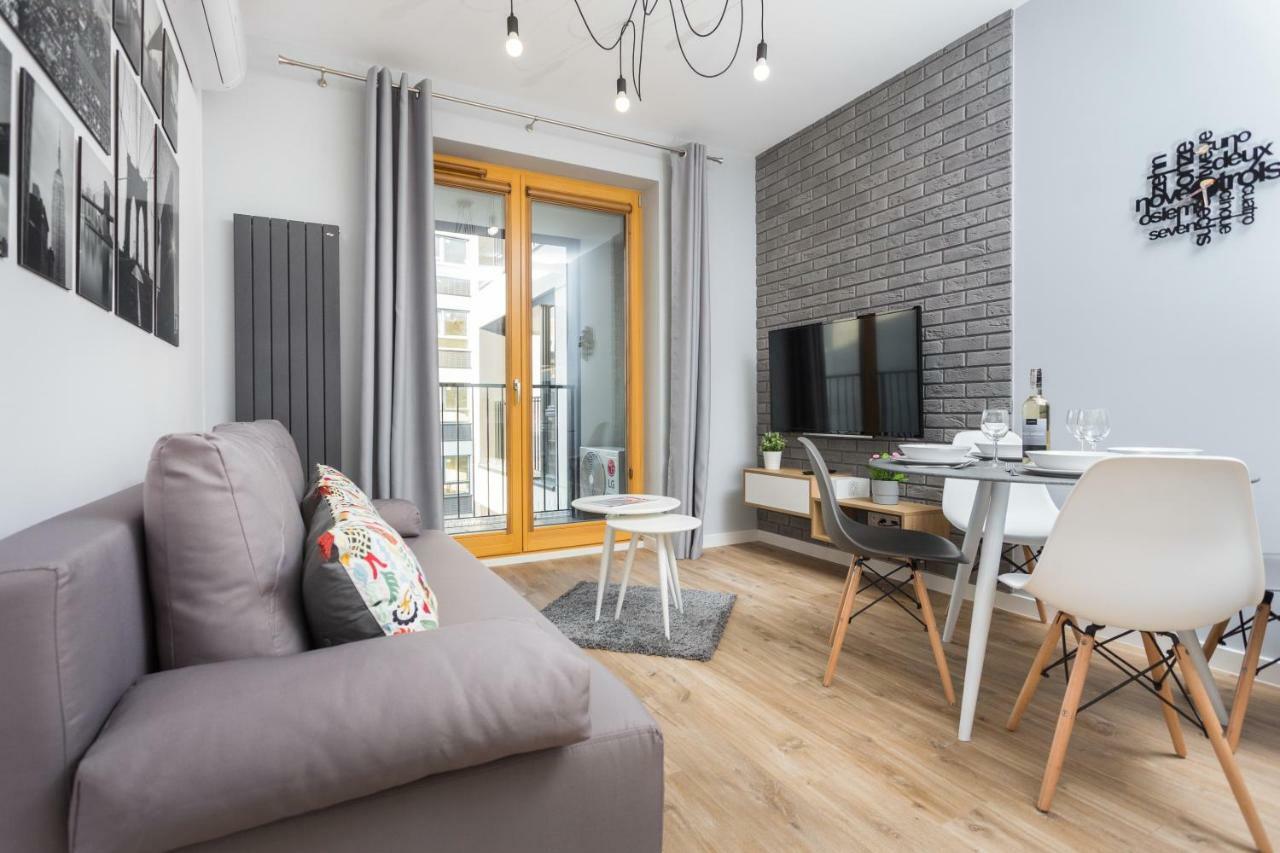 City Of The Kings-Silver Apartment No 2- Lubelska 10 Krakow Exterior photo